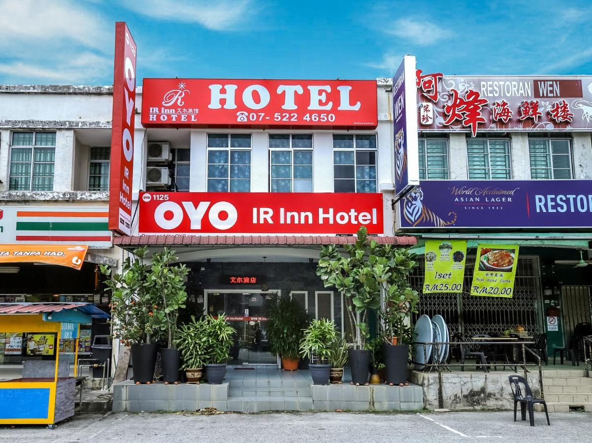 סקודאי Oyo 1125 Ir Inn Hotel מראה חיצוני תמונה