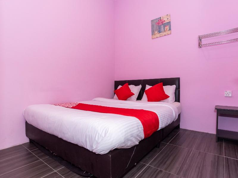 סקודאי Oyo 1125 Ir Inn Hotel מראה חיצוני תמונה