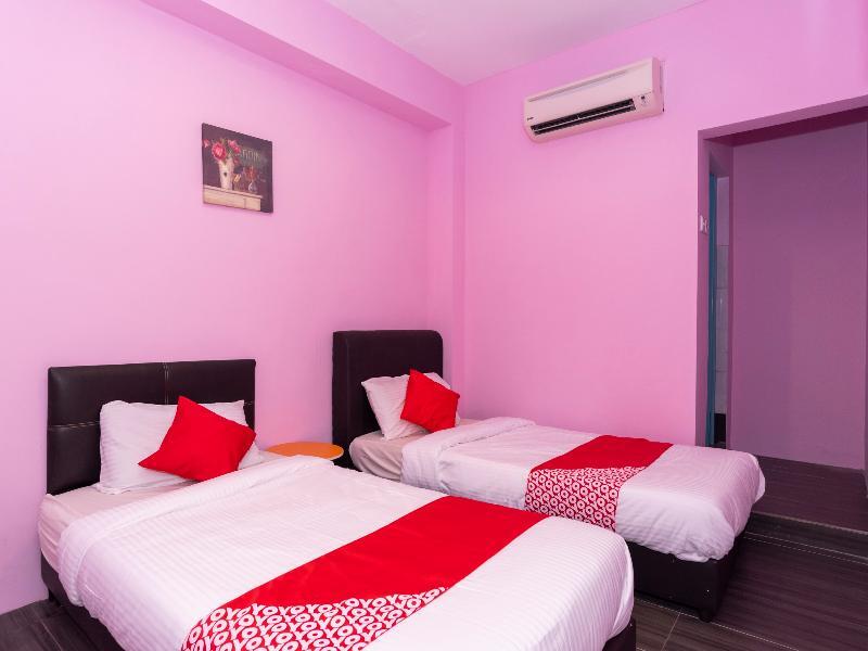 סקודאי Oyo 1125 Ir Inn Hotel מראה חיצוני תמונה