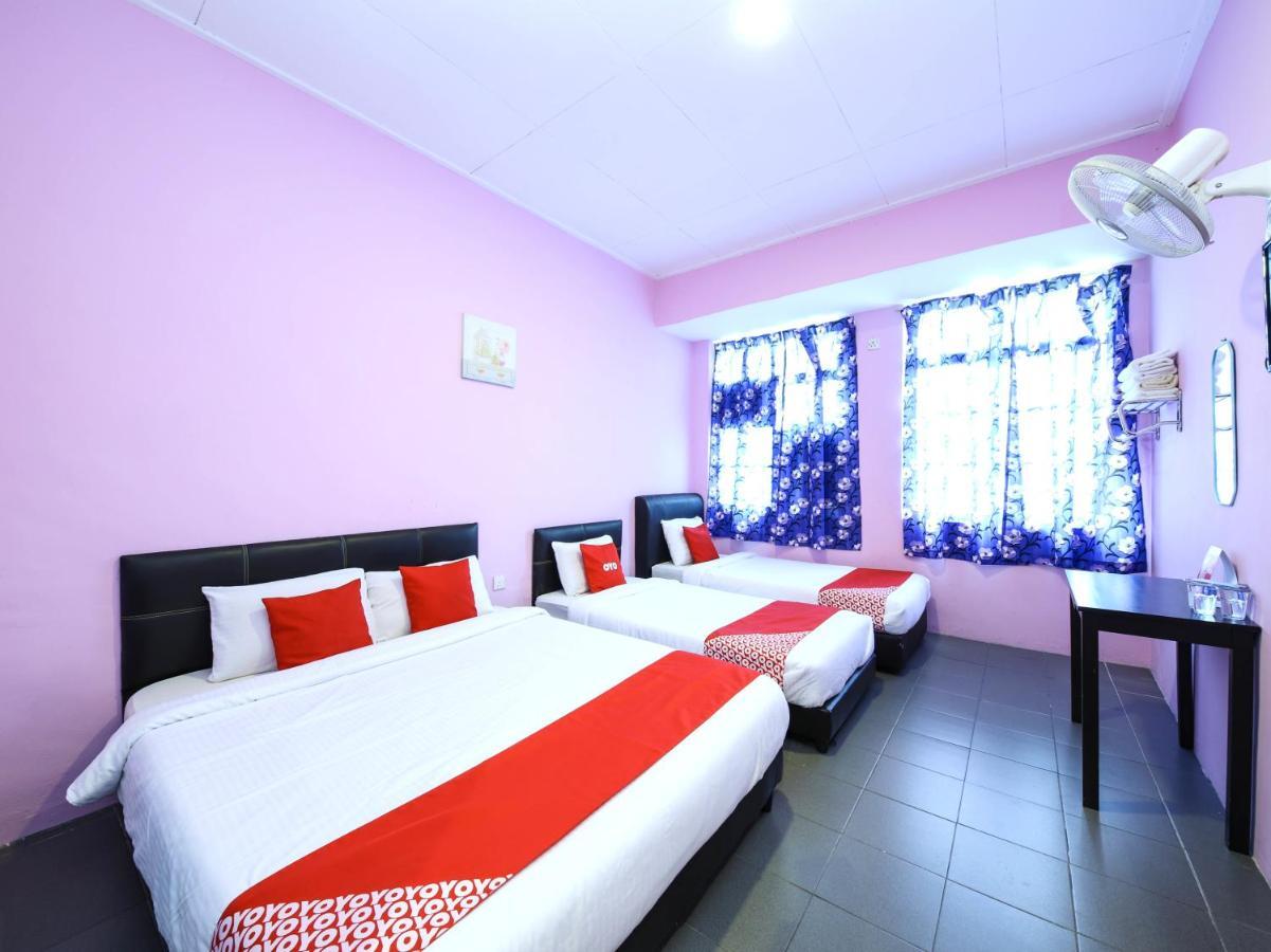 סקודאי Oyo 1125 Ir Inn Hotel מראה חיצוני תמונה