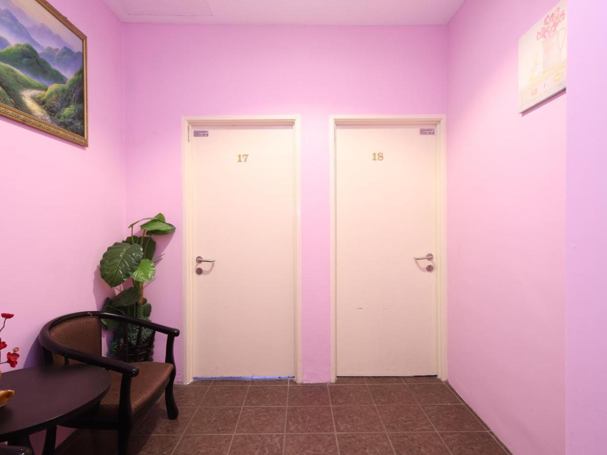 סקודאי Oyo 1125 Ir Inn Hotel מראה חיצוני תמונה