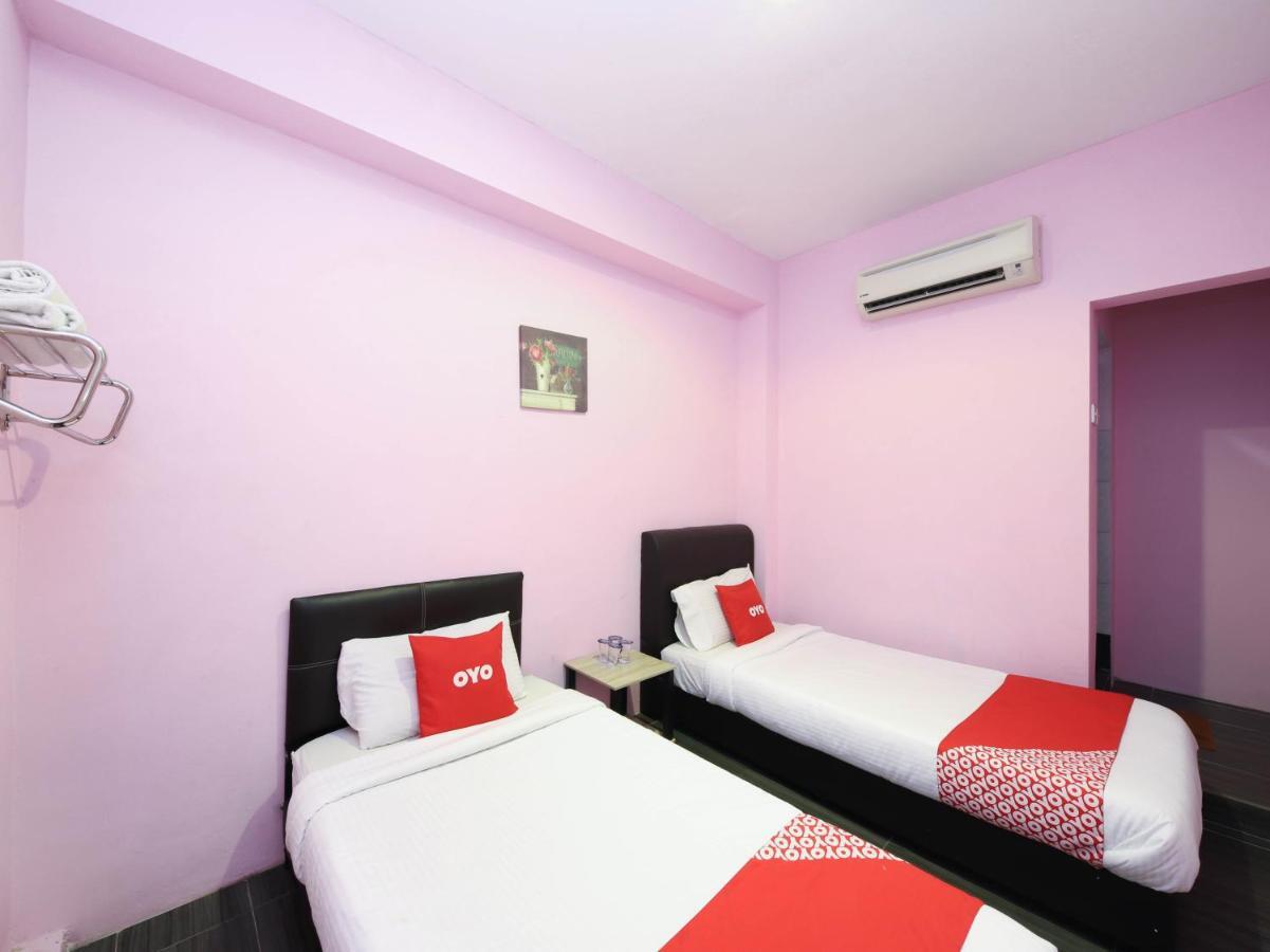 סקודאי Oyo 1125 Ir Inn Hotel מראה חיצוני תמונה